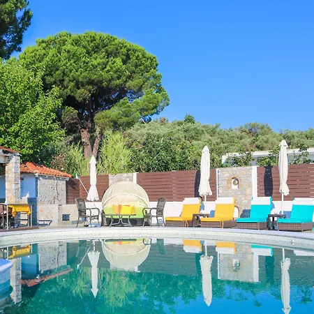 Skiathos Island Suites-3